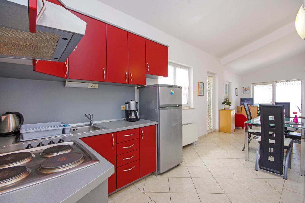 Matanovi Dvori Md Apartments Makarska Bagian luar foto