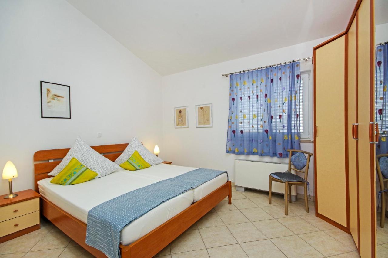 Matanovi Dvori Md Apartments Makarska Bagian luar foto