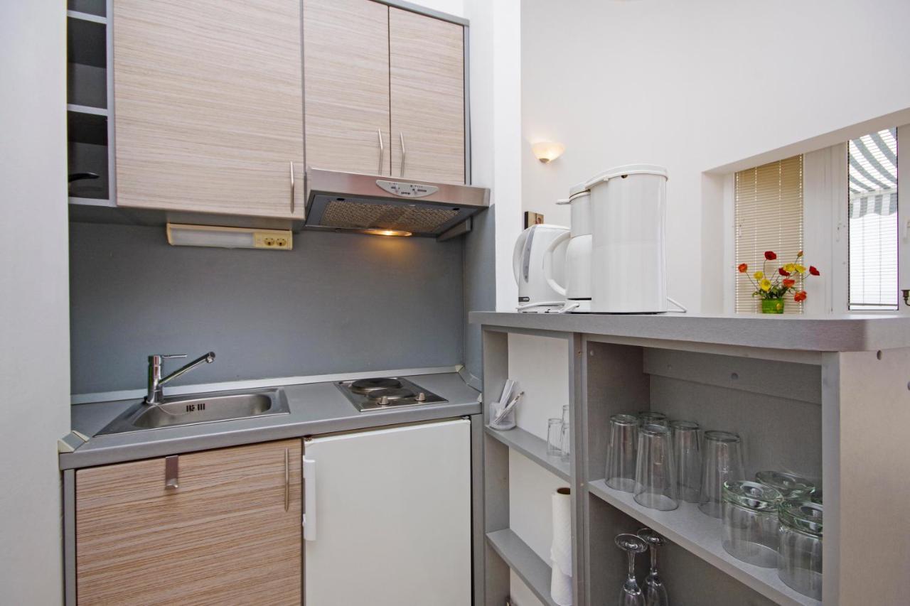 Matanovi Dvori Md Apartments Makarska Bagian luar foto