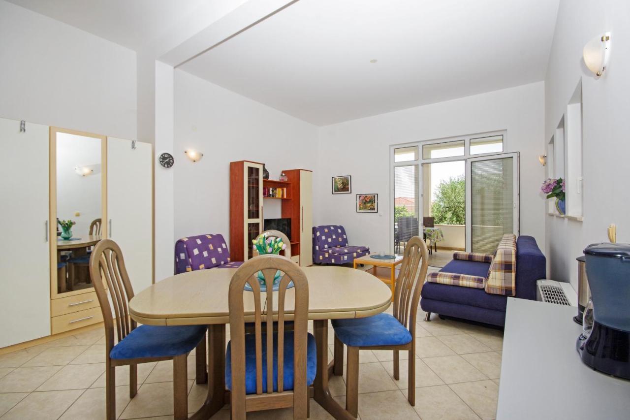 Matanovi Dvori Md Apartments Makarska Bagian luar foto