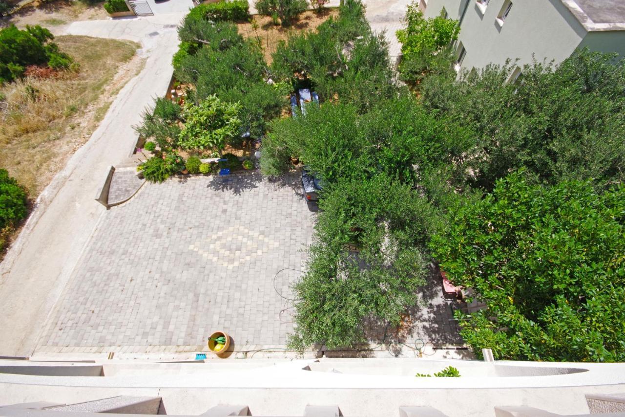 Matanovi Dvori Md Apartments Makarska Bagian luar foto