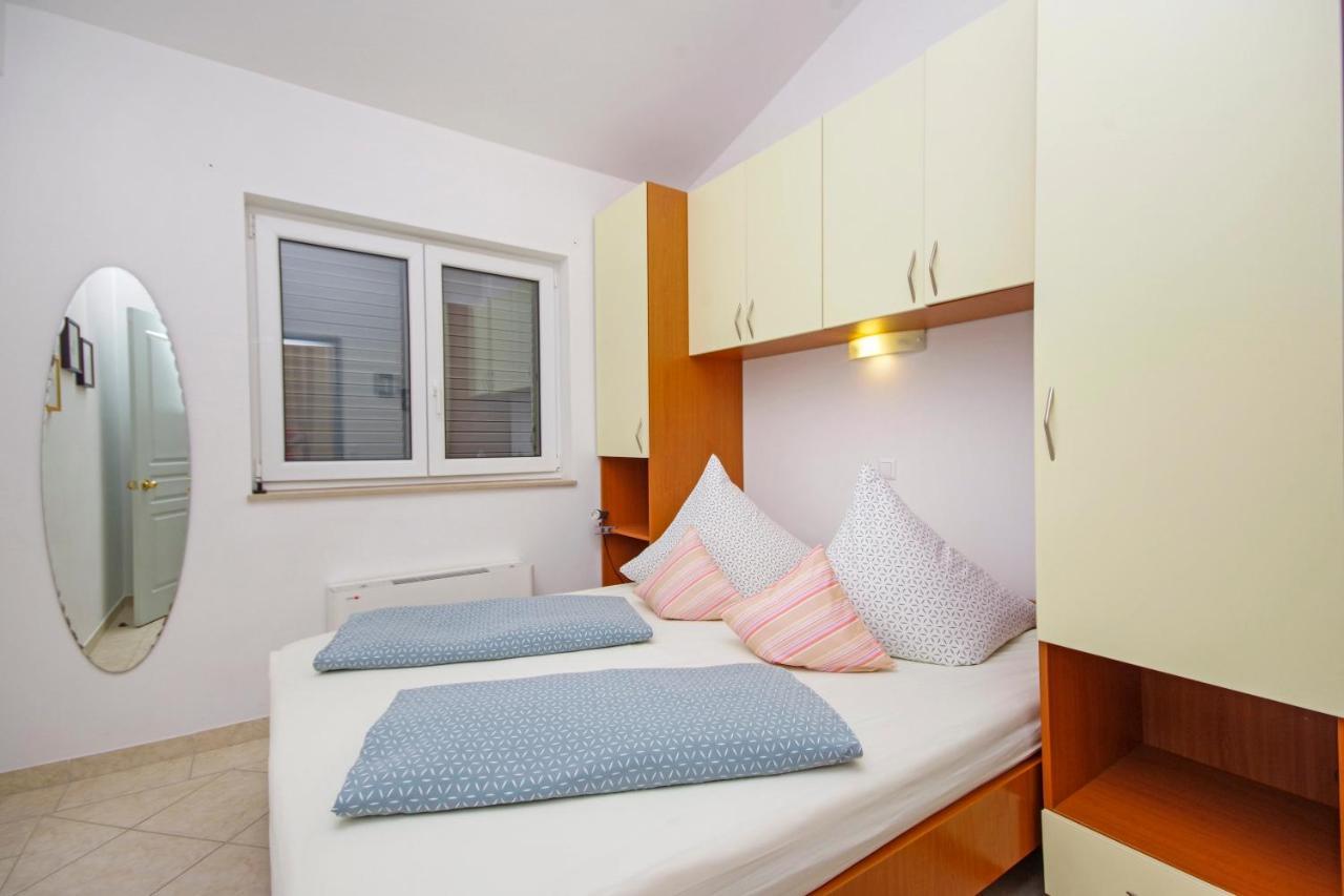 Matanovi Dvori Md Apartments Makarska Bagian luar foto