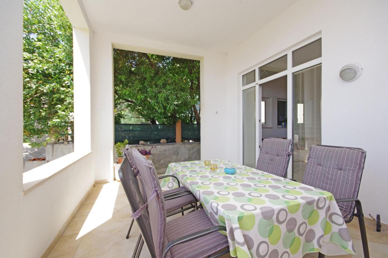 Matanovi Dvori Md Apartments Makarska Bagian luar foto
